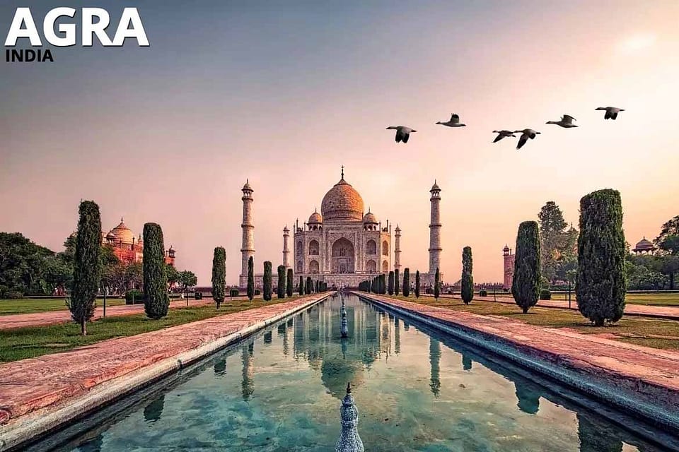 tourist places to visit in agra