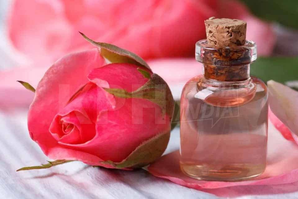 Rosewater for skin